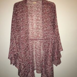 Hollister kimono